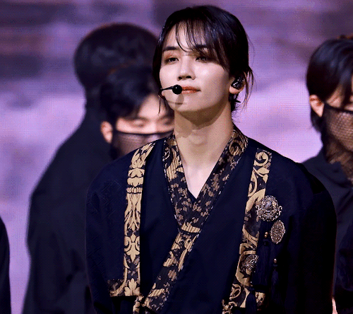 JEONGHAN - Super FanCam @MCOUNTDOWN 230427