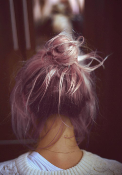 Cult-Of-The-Apocalypse:  (32) Hair | Tumblr On We Heart It - Http://Weheartit.com/Entry/66396370/Via/_Miojo