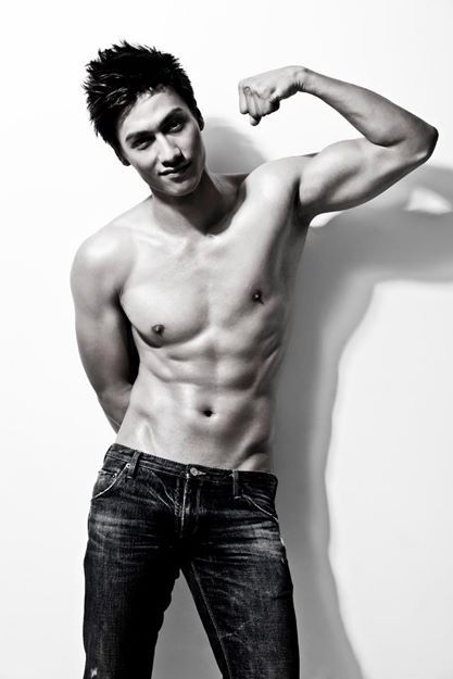 menofvietnam:  Hoang Gia Ngoc Model