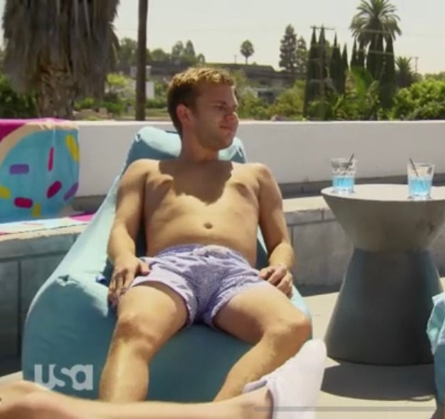 fat-male-celebrities:sixpackbellylover:Chase Chrisley on his new show ”Growing