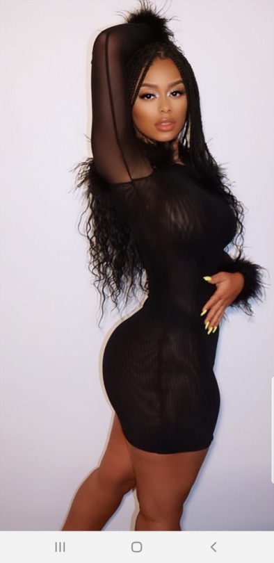 roadruner77:    SHE’S FUCKIN GORGEOUS!