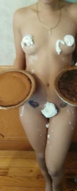 ynglatinmilf:  Happy thanksgiving to all my followers and new followers!!! Hope you like cream on your pie as much as me!!!!! Please follow and reblog Ynglatinmilf.tumblr.com
