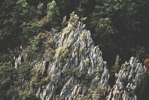 marcel-and-his-world:The cross on the rock.Cross and rock formation in the Harz Mountains, 2017.