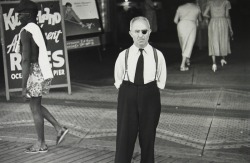 Boardwalk, Atlantic City, 1937-38, Louis Faurer