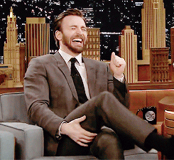 starwarsmlm-deactivated20160831:  “you did a great job of not describing the movie at all" (x) 