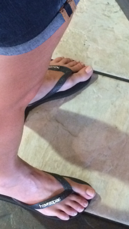 toerings-cutefeet: Melissa Thanks for the Submission
