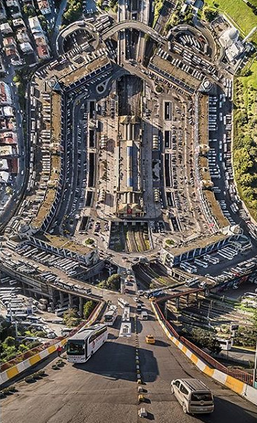 naked-yogi:  nevver:  Inception ala Istanbul, Aydın Büyüktaş  I swear, I used