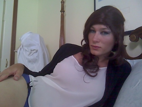 tvhelper: jade24cd:  blonde or brunette? You decide ;) &lt;3  they both look good, i like the br
