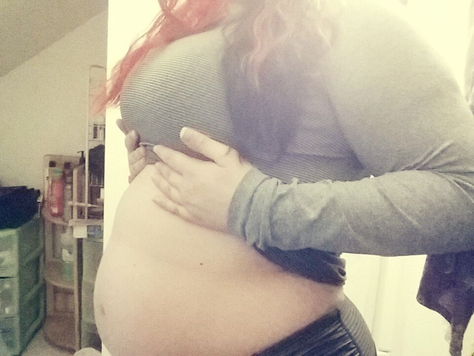 yourchubbykitty:  I think i ate too much rice â—‹â™¢.â™¢