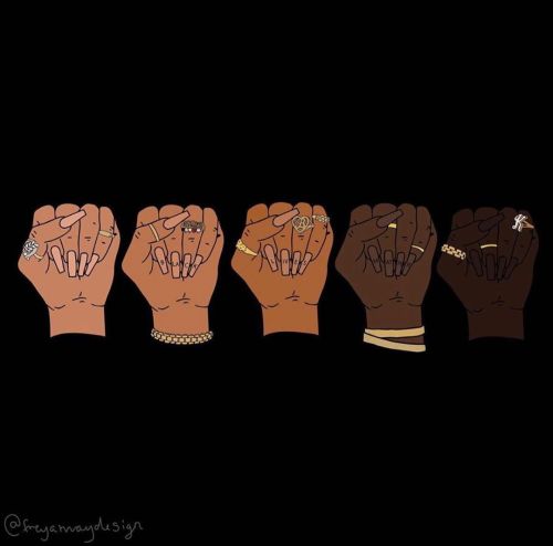 All of us ✊✊✊✊✊✨#blackwomenpoppin #blackgirlstyle #melaninlove #browngirlbloggers #blackstyleblogger