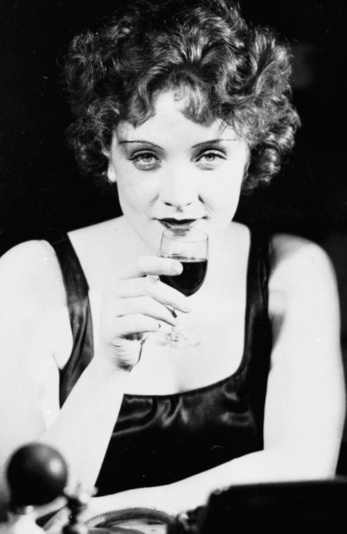 mariondavies: Marlene Dietrich, 1930