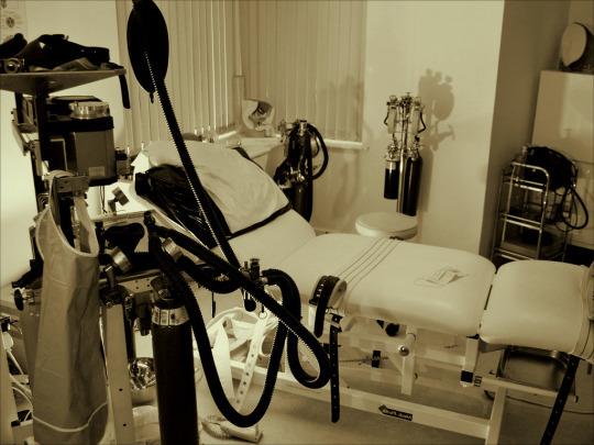 masterboibinder:  damrod:  (photo reblogged from strappyskink) “Come inside, Jimmy. 