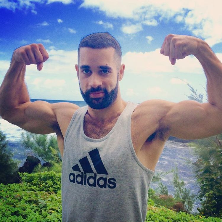 insta-hunk:  Instagram: @bent1987 