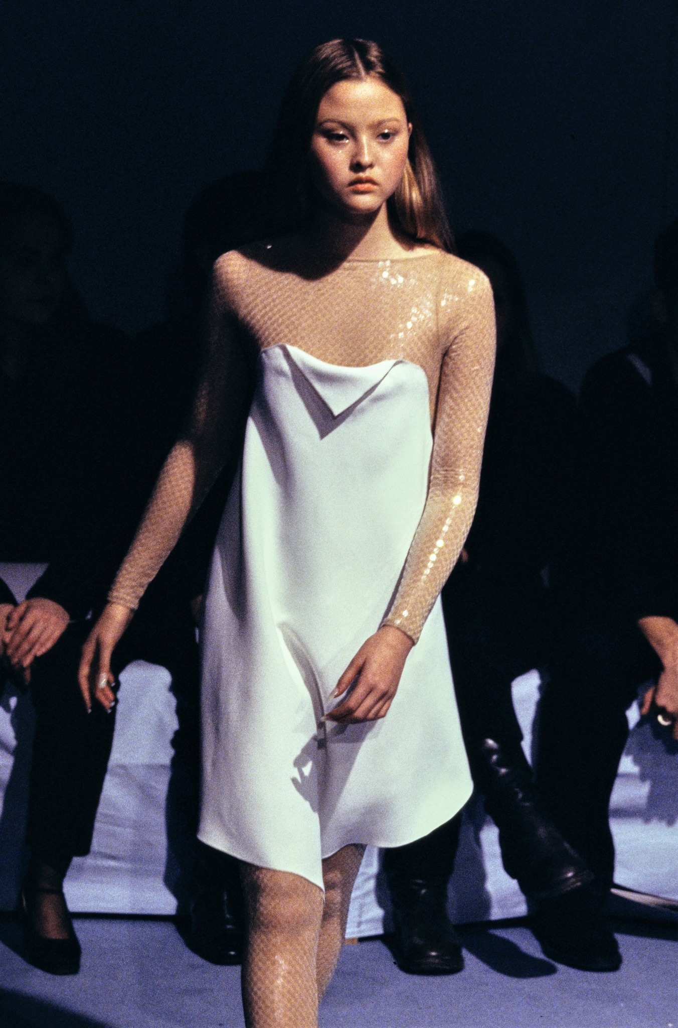 zegalba:Devon Aoki for Mugler Spring Couture (1998)