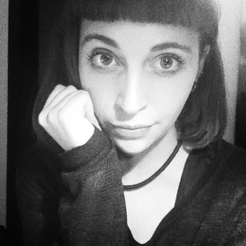 #bang #short #shortbang #girl #stretchlobe #bodymod #bored #boredom #bw #black #bigeyes #hamsa #mand