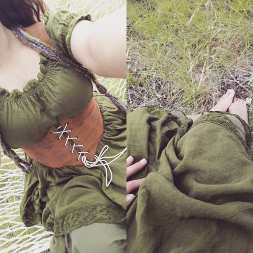 nuriawen: #ootd #elven #elf #elvish #elfmaiden #corset #bodice #fae #faery #fairy #nymph #renaissanc