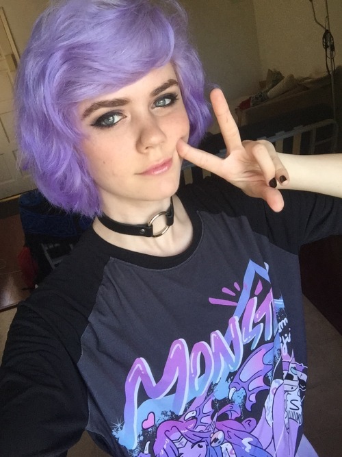 toastoat:also look @ this makeup by iahfy i lov