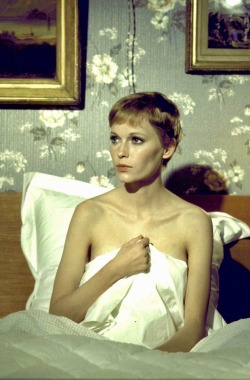 summers-in-hollywood:  Mia Farrow in Rosemary’s Baby, 1968