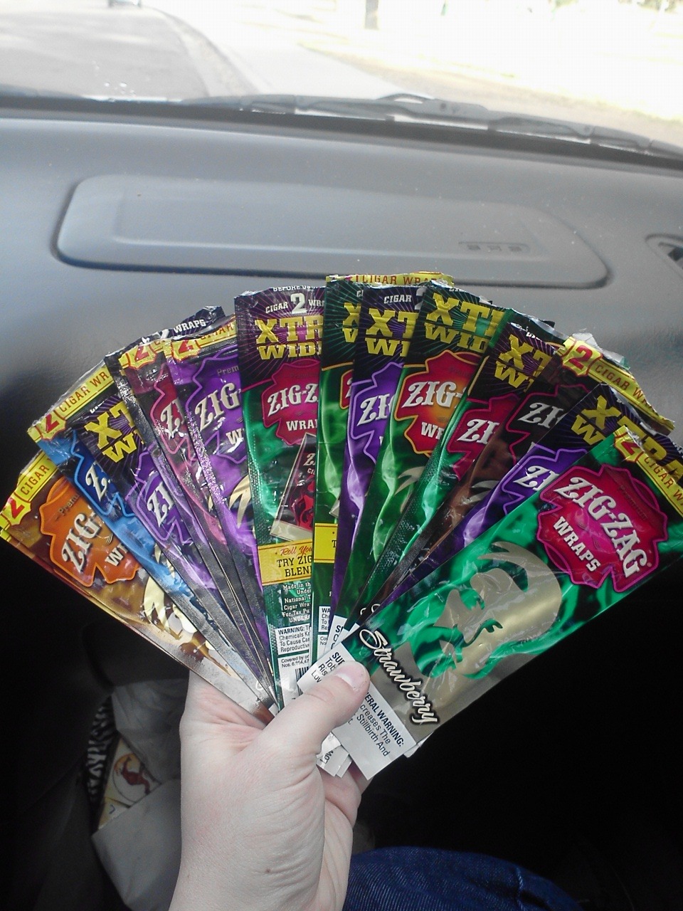 lesbrehonest7:  Always rollin’ blunts :)