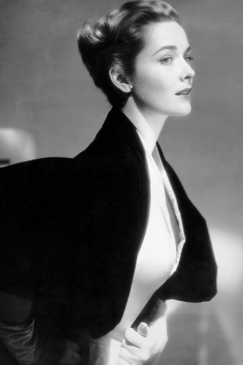 antipahtico:  Vera Miles 1956