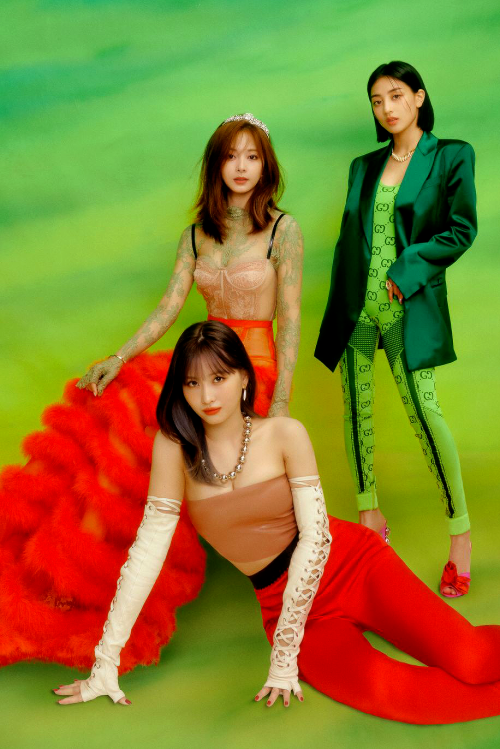 TWICE X Cosmopolitan (2022)