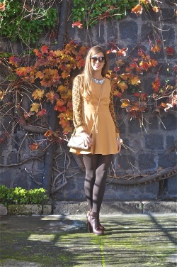 strumpfmode:  (via Cosa mi metto??? - fashion blog: Mustard Kaleidoscope) 