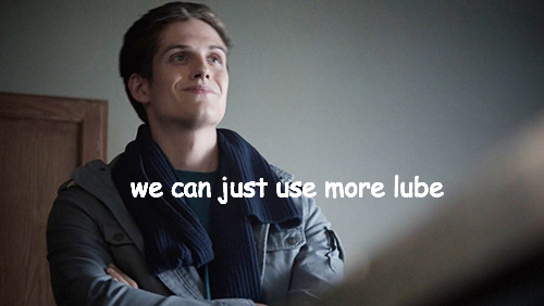 allisonargenx:  scott has had it with your shenanigans guys  more crack yo  