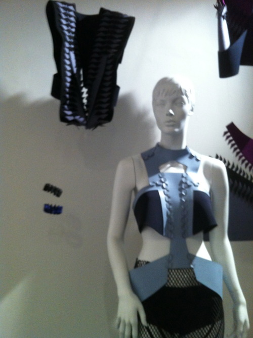 I managed a quick visit to the MSFW: Emerging Designer Exhibition. The idea of linking fabric i