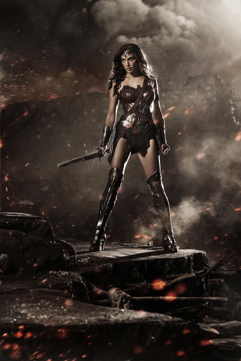 First image of Gal Gadot as Wonder Woman in the Batman v Superman movie ! Thank you