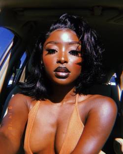 blaccsavage:  blackgrlsaremagic:@young.godess   Sexy chocolate 