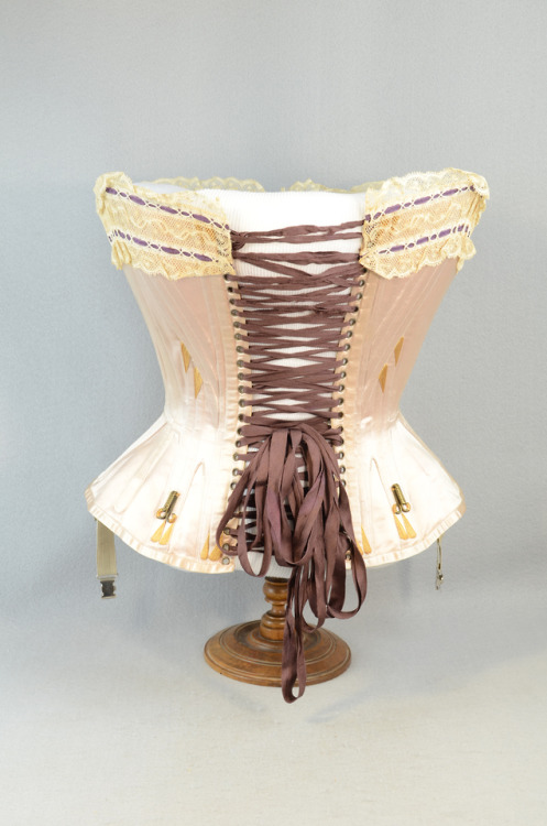 Corset, 1890-1905From the Irma G. Bowen Historic Clothing Collection at the University of New Hampsh