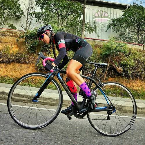 blog-pedalnorth-com:  This weekend… Go climb a hill   @Regrann from @caroferrerb - No todos los dias