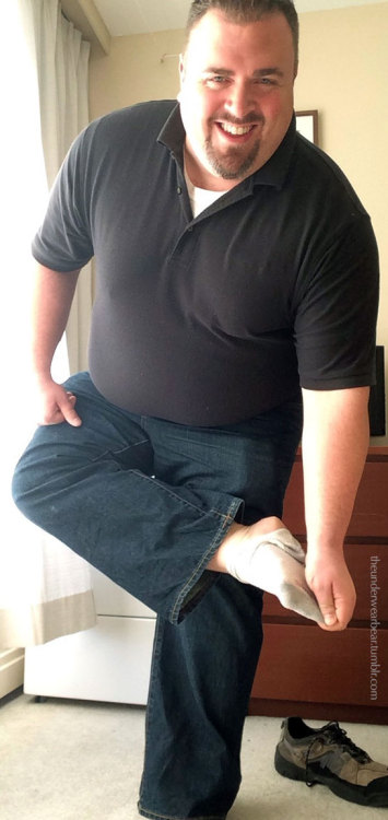 electricunderwear:  theunderwearbear:  No more work?  No more clothes!  :D  what a perfect ideology. and what a perfect man! :)