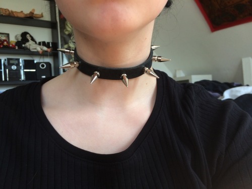 Porn photo itsmeemolga:  Some of my chokers, just relaxed
