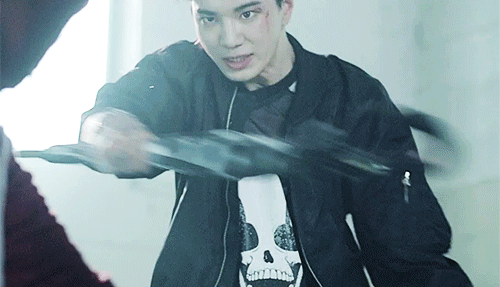 sungjongontop:  Infinite ‘Back’ mv teaser: Sungjong 