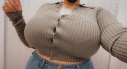 xxxhoekage:big tiddy shopping woes  (´•ω•̥`) porn pictures