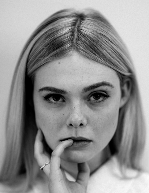 sotturna:    ELLE FANNING by Gareth Cattermole,2018