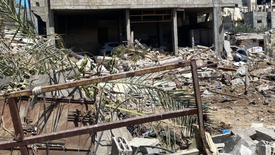 Donate to I am Mahmoud from the Gaza Strip. I ask for help to save my, organised by Mahmoud Ayyad