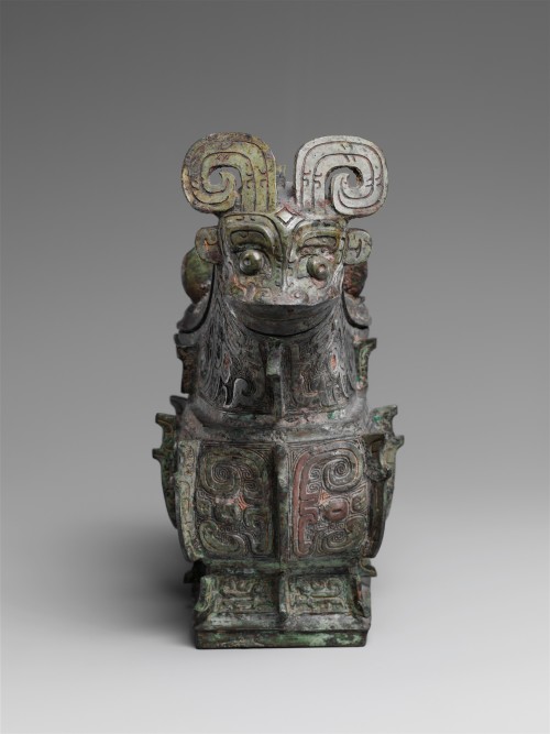virtual-artifacts:  Spouted Ritual Wine Vessel with Cover (Gong)Period: Western Zhou dynasty (1046&n
