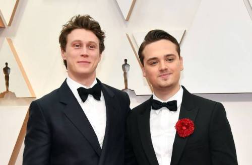 George MacKay and  Dean-Charles Chapman at the 2020 Academy Awards