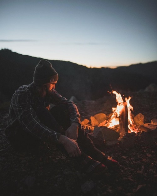 johncwingfield:Evenings in the mountains. (at Washington)