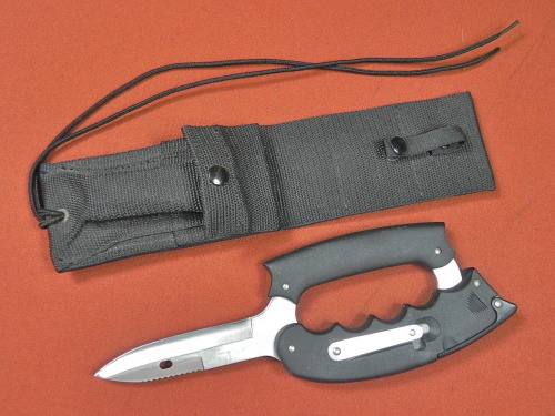 gunrunnerhell:  Alcas “The Solution” (Fighting Knife / Survival Axe Combo)
