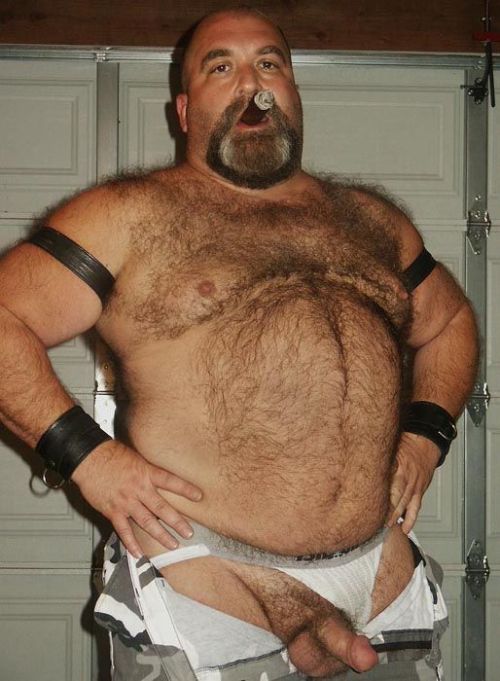housebearsofatlanta:  Eat jock