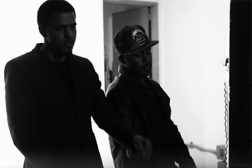 - kiss land -
