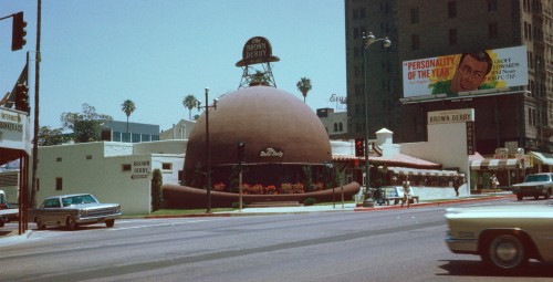 As you go by Hotel Gaylord on Wilshire, see if you notice a Korean mini-mall with an orange dome. Th