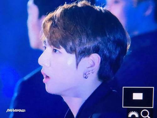 jikookedits23:Jungkook reaction to jimin perf Close your mouth boiii