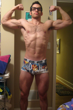 dick-at-nite:  malepornaddict:  May the Force