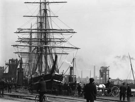 Terra Nova, Bute East Dock, Cardiff, 1910!