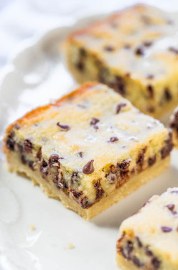 sweetoothgirl:  GOOEY BUTTER CHOCOLATE CHIP