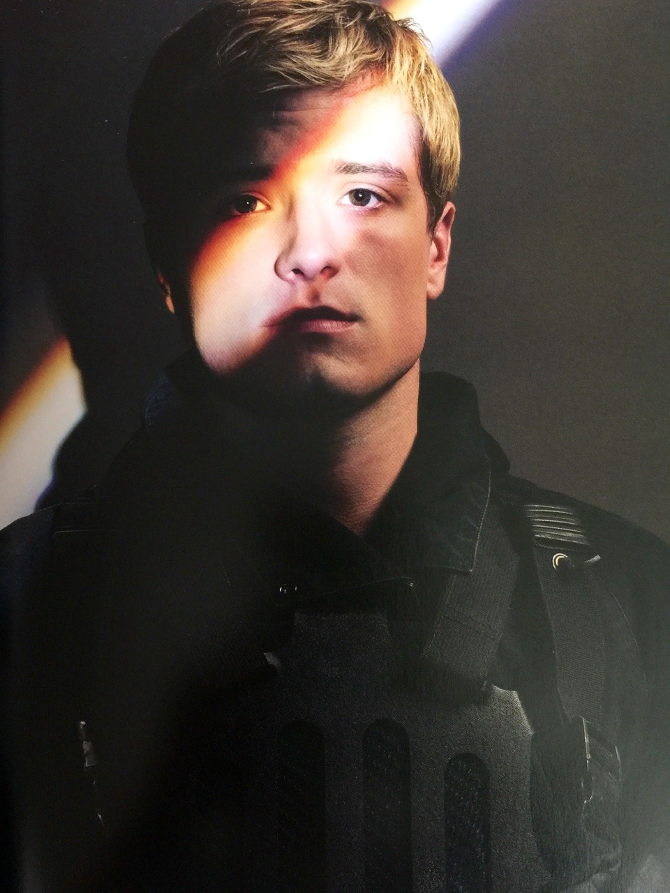 Post Hunger Games Syndrome — panempropaganda: New images of Josh  Hutcherson...